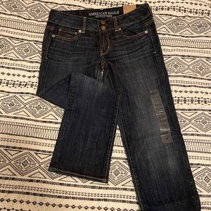 American Eagle artist crop stretch jeans